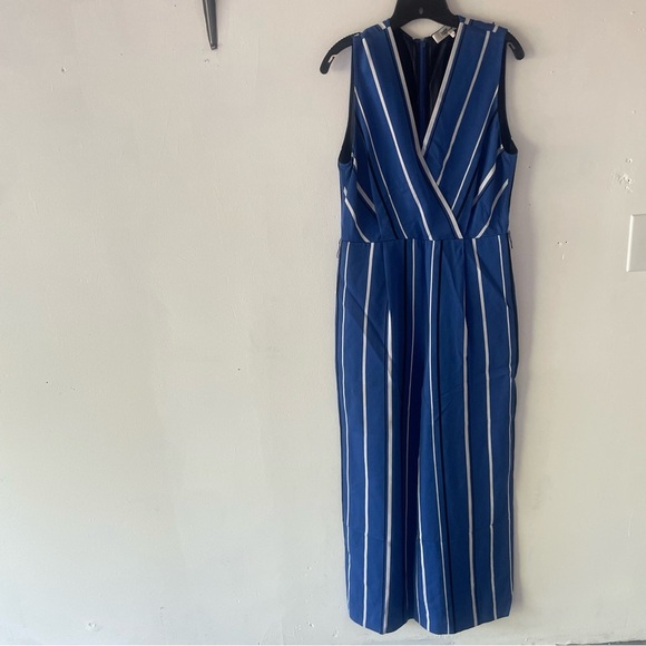 Diane Von Furstenberg Blue White Striped Crossover Jumpsuit 37651 - Picture 2 of 12